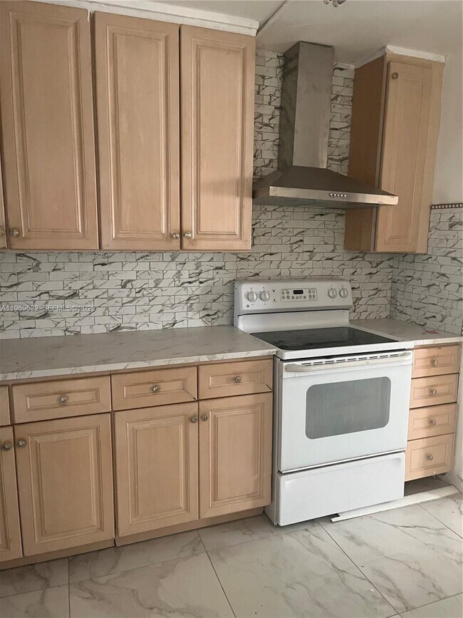 Photo - 6548 Racquet Club Dr