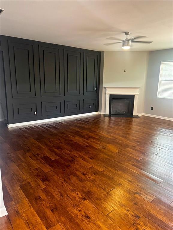 Photo - 8389 Regent St