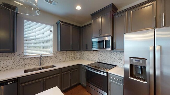 Photo - 2156 Arnage Dr