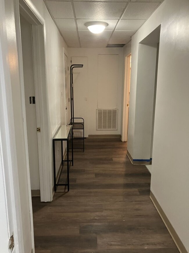 Photo - 211 N Queen St Unit 8