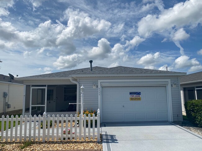 Beautiful 2 + 2 Villa, Turnkey ANNUAL Leas... - Beautiful 2 + 2 Villa, Turnkey ANNUAL Leas... House