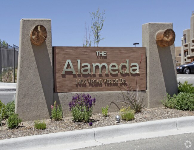 Photo - Alameda Santa Fe Condominiums