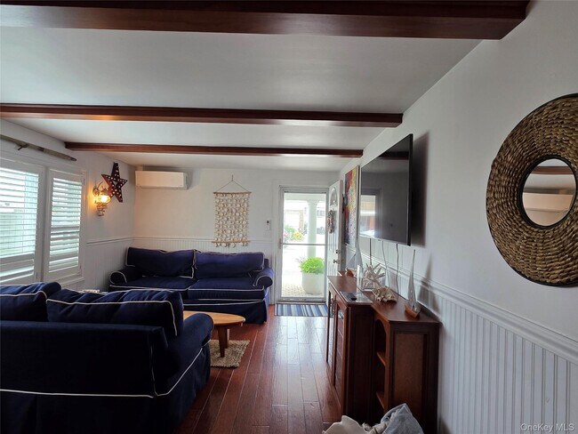 Photo - 34 Trenton Ave Unit Lower