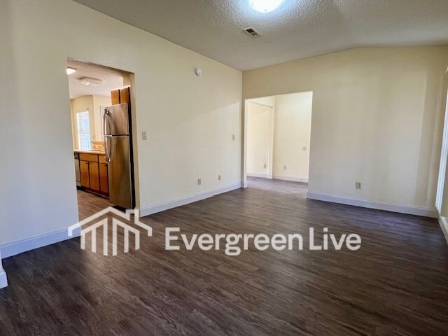 Photo - 111 Ayana Ct