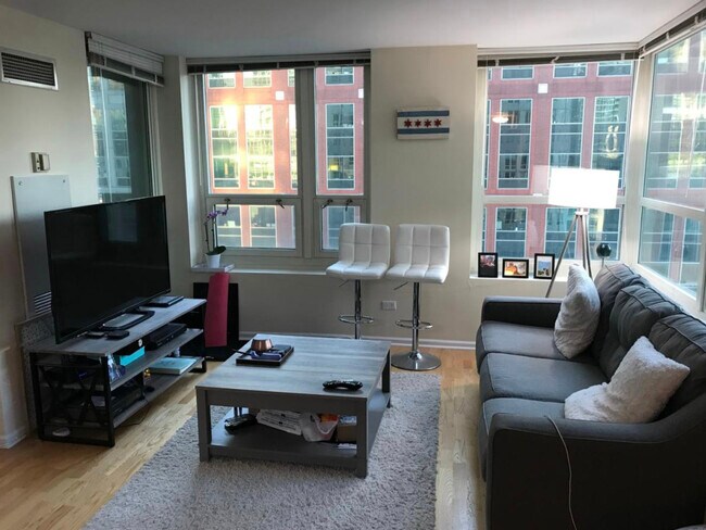 Photo - 345 N LaSalle Dr Apartment Unit 1510