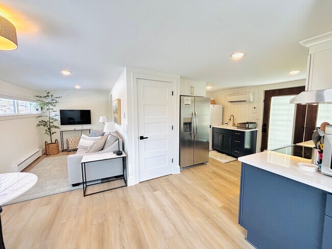 Photo - 7713 Knoll St Unidad 2 (Upper )