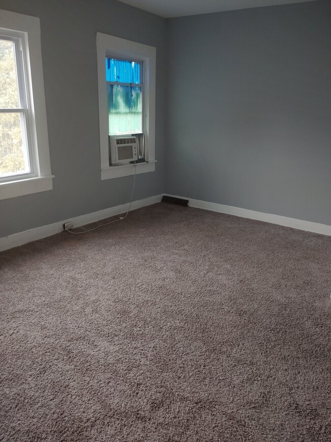 Photo - 2328 Aiken St