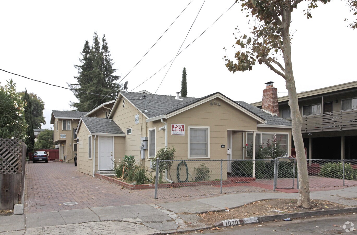 Photo - 1030-1032 Adams St