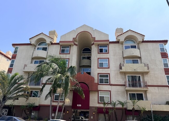 Photo - 620 S Gramercy Pl Unidad 221