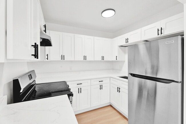 Photo - ONE11 UTICA PARK