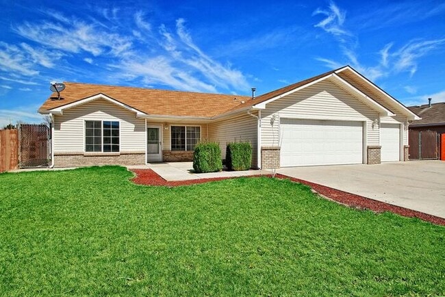 Photo - Beautiful 3 bedroom Fruita Home