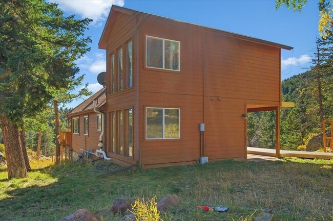 Photo - 22036 Cook Ln