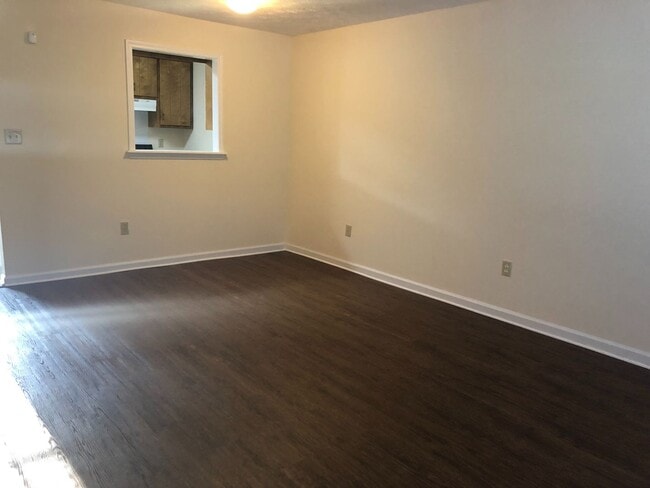 Photo - PRE-LEASING FOR AUGUST 2026!