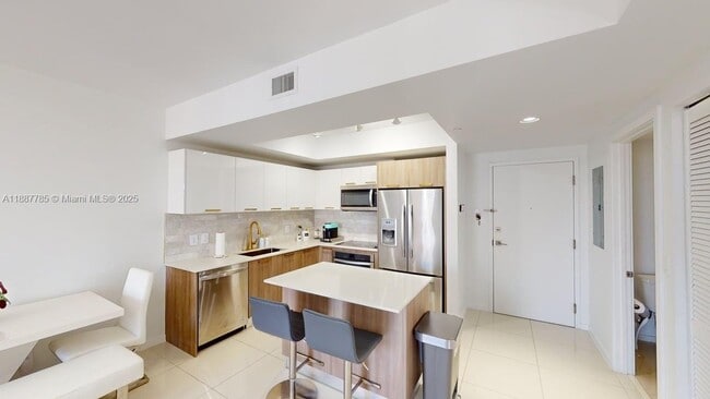 Photo - 5300 Paseo Blvd Unit 1607