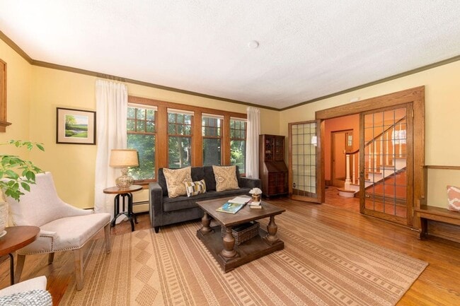 Photo - Beautiful 3 Bedroom House in Ideal Wauwatosa Location!