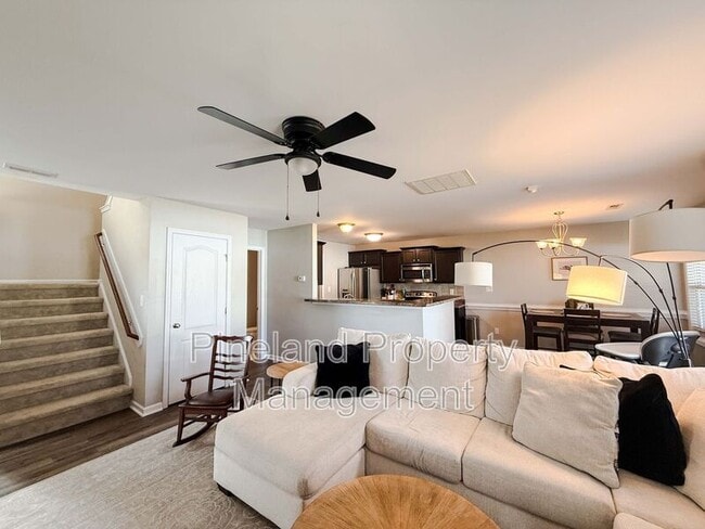 Photo - 246 Stockbridge Dr