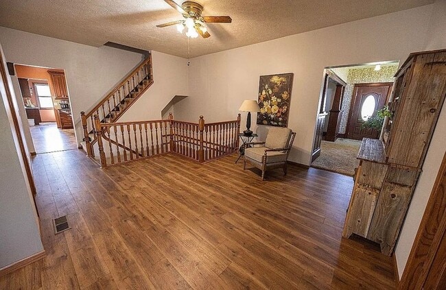12625 Co Rd R