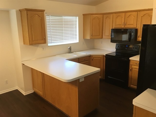 Photo - 1871 N 750 W