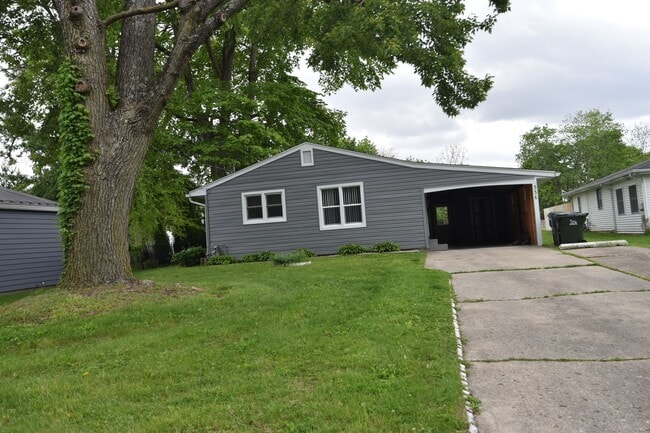 Photo - Fortville 3 bedroom Home