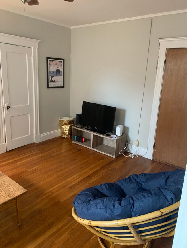 Photo - 110 Brainerd Rd Unit 4