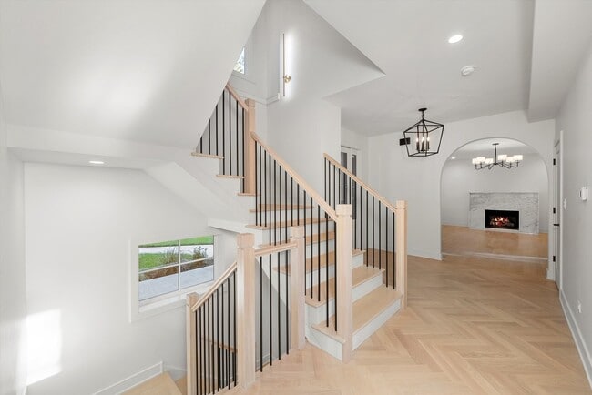 Photo - 1037 Belleforte Ave