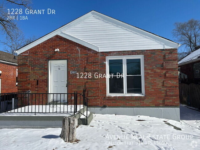 Building Photo - Charming 2-Bedroom Retreat in Saint Louis ... Rental