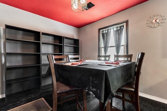 Photo - 3204 SE 19th St