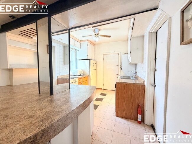 Photo - 46 Park Vale Ave Unit 3