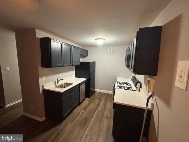 Building Photo - 8514 Verree Rd Rental
