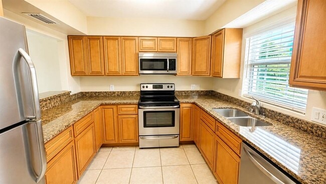 Photo - 2405 Aspinwall St
