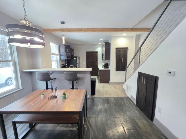 Photo - 920 2nd Ave S Unit #922