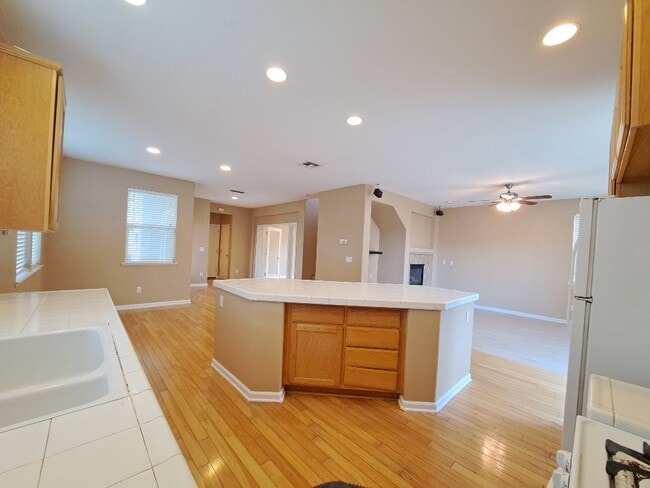 Photo - 4950 Trouville Ln