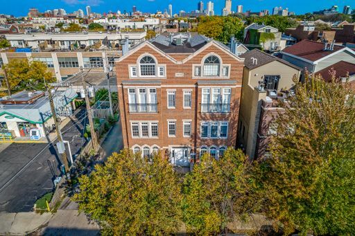 Photo - 2741 N Southport Ave Condo Unit 1N