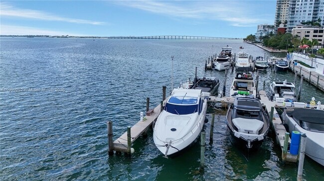 Photo - 801 Brickell Bay Dr Unit 1070