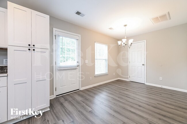 Photo - 105 Vinca Dr