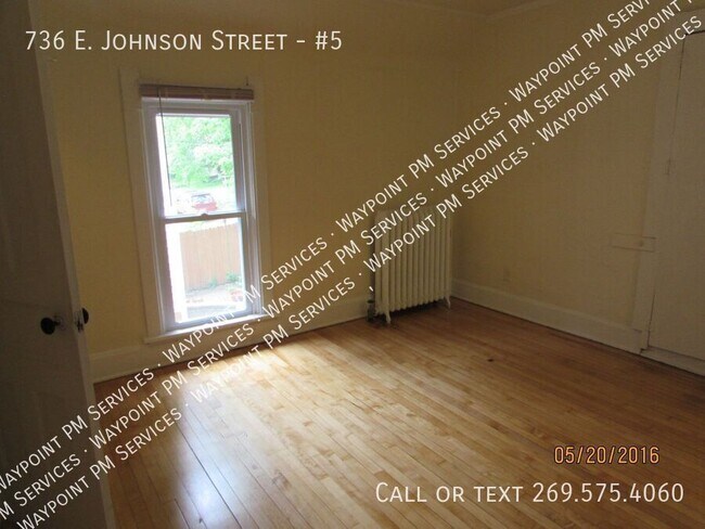 Photo - 736 E Johnson St Unidad #5