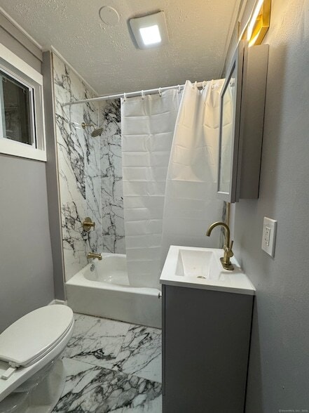 Photo - 232 View St Unit 3