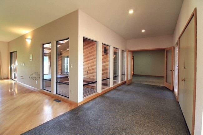 Photo - 4 Bedroom, 3 Bath Home in West Richland