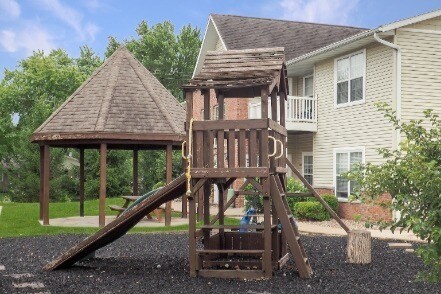 Cedar Creek Apartments