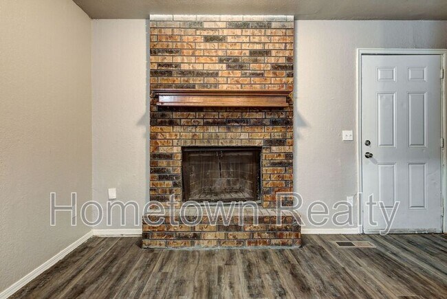 Photo - 310 NW 118th St