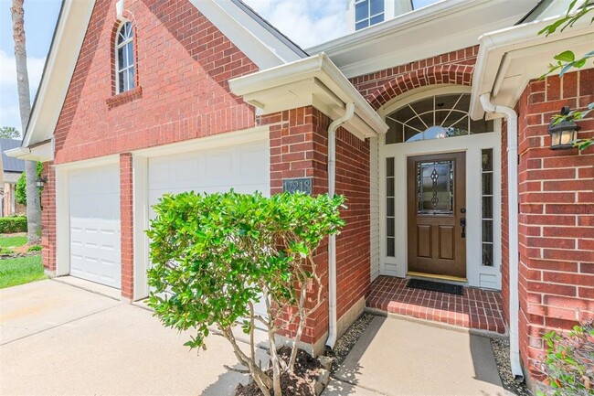 Photo - 17218 Hamilwood Dr