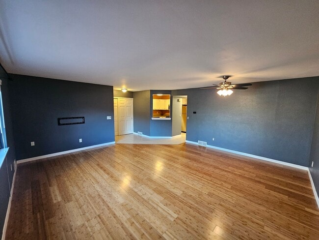 Photo - FOX HILL!!! Beautiful Two Bedroom Condo available now for immediate move in!!!