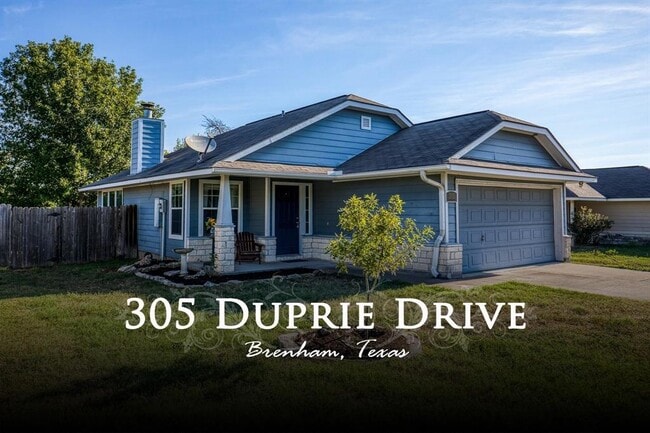 Photo - 305 Duprie Dr House