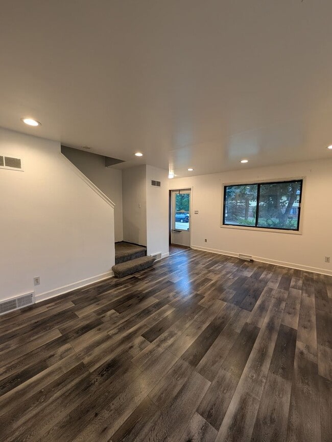 Photo - 6264-6266 N Denmark St. (Townhouse) Unit 6264