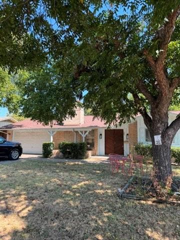 14011 Rolling Hills Ln