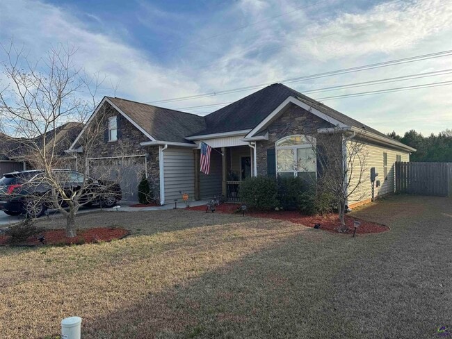 Photo - 223 Edgarton Way