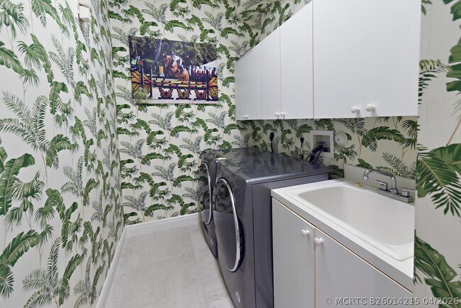 Photo - 14284 Stroller Way