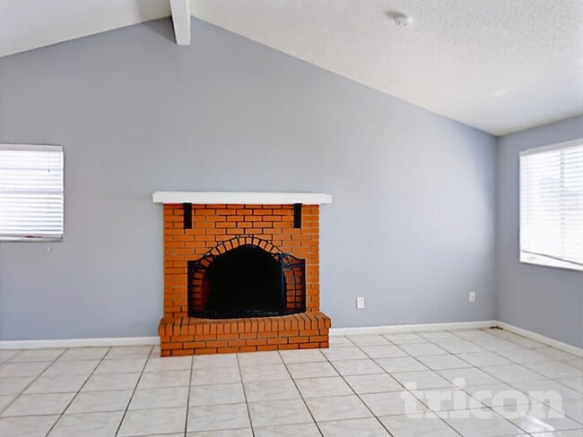 Photo - 8235 Donaldson Dr
