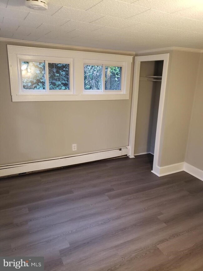 Photo - 253 E Broadway Unit C