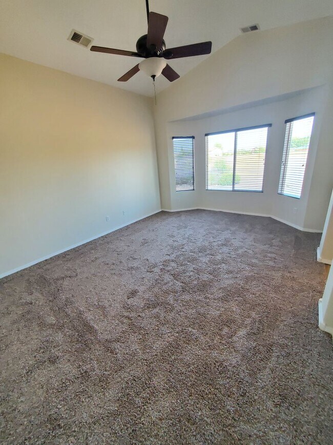 Photo - 3 bed 2 bath home in Huning Ranch